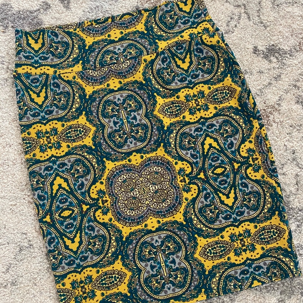LuLaRoe Cassie Skirt